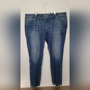 Universal Thread Skinny Blue Denim Jeans